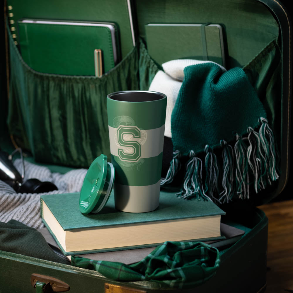 harry-potter-tumbler-f2 84ce9e4c9c5c--HarryPotter-Slytherin-4.jpg